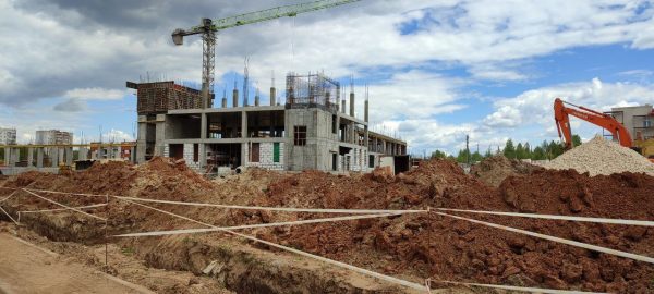 Строительство детского сада и школы в Арзамасе идет по графику