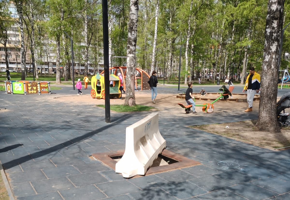 Поврежденный батут в парке Пушкина отремонтируют в ближайшее время
