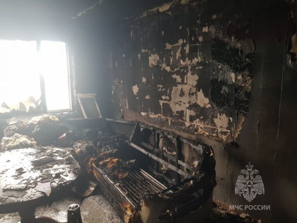 Квартира загорелась в одном из жилых домов на Волжской Набережной