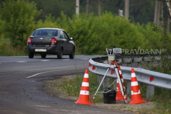 Камеры будут фиксировать использование телефона за рулем в Нижегородской области
