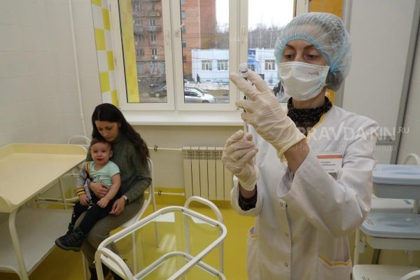 Мелик-Гусейнов пояснил, почему у нижегородских медиков детской поликлиники изменилась зарплата