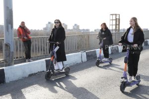 В Нижнем Новгороде стартовал сезон электросамокатов