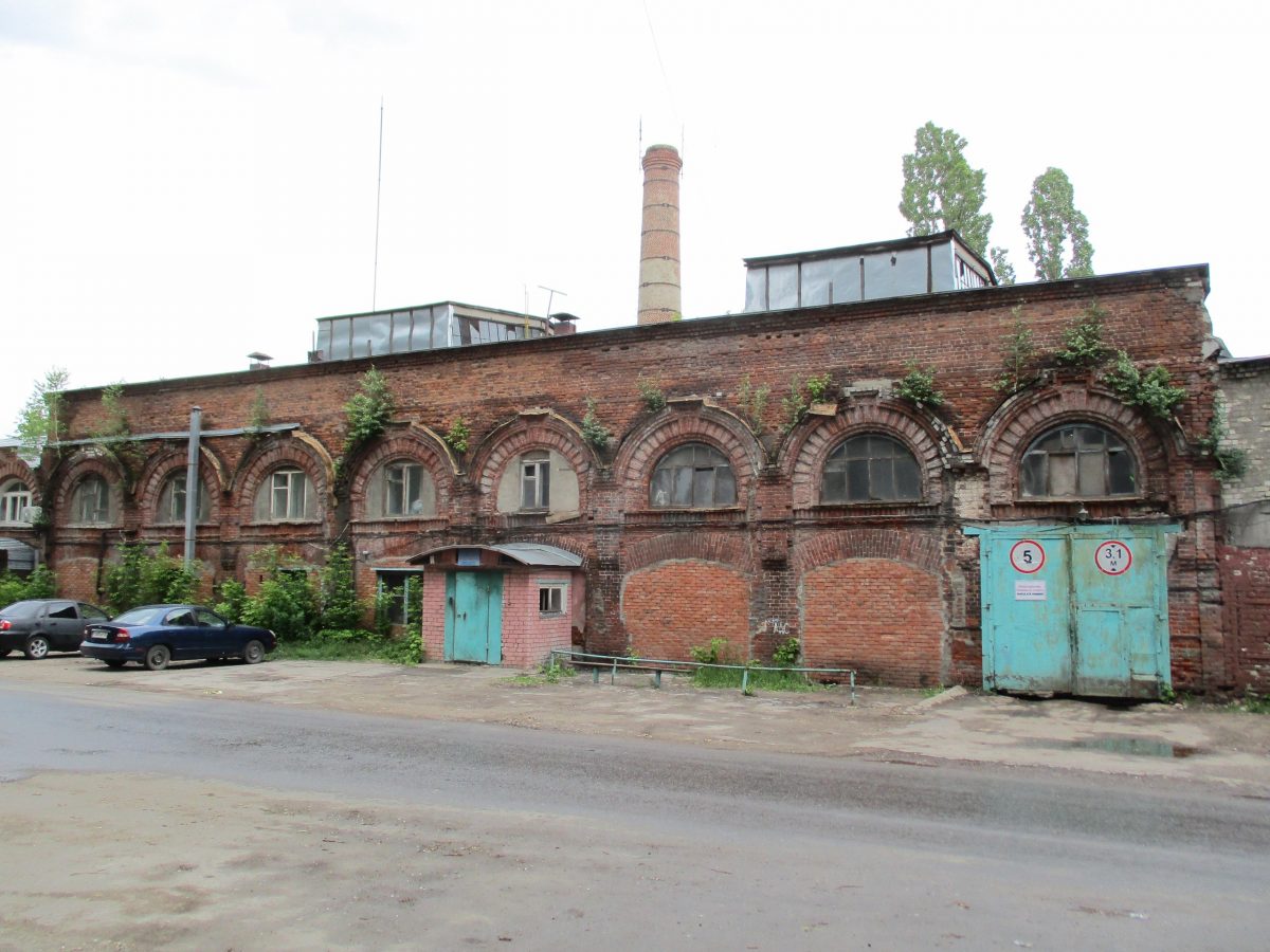 Кровлю отремонтируют у торгово-складского комплекса Нижегородской ярмарки