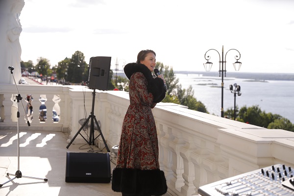 Майя Балашова открыла фестиваль «Музыка балконов»