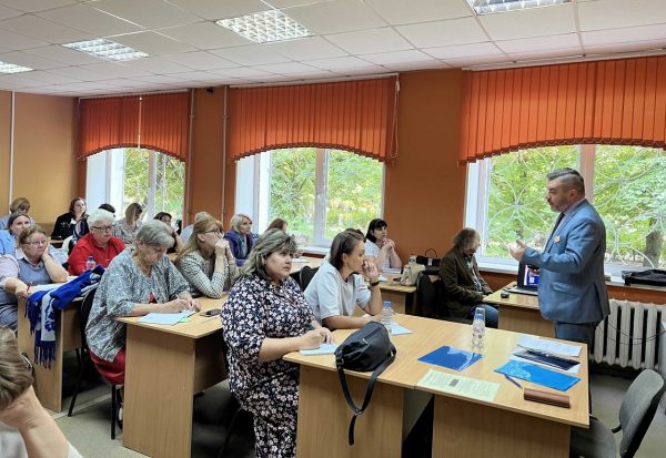 Учиться по-новому: с первого сентября во всех школах страны вводится новый стандарт образования