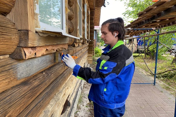 Волонтеры движения по восстановлению объектов исторической среды начали работы в Семёнове
