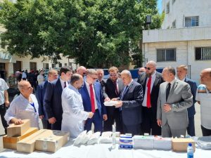 Делегация Нижегородской области передала гумгруз департаменту здравоохранения провинции Латакия