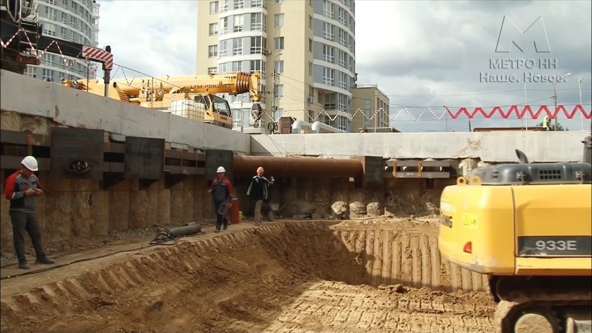 Более 11 тонн металла ушло на укрепление стенок котлована новой станции метро в Нижнем Новгороде