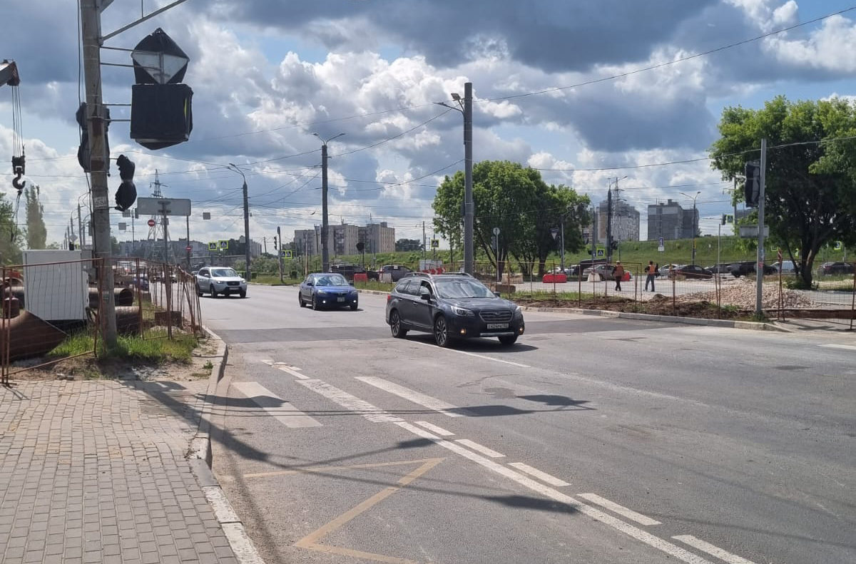 Работы на участке улицы Акимова на выезде из города завершены на сутки раньше
