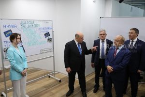 Михаил Мишустин и Глеб Никитин посетили здание учебного корпуса филиала МГУ в Сарове