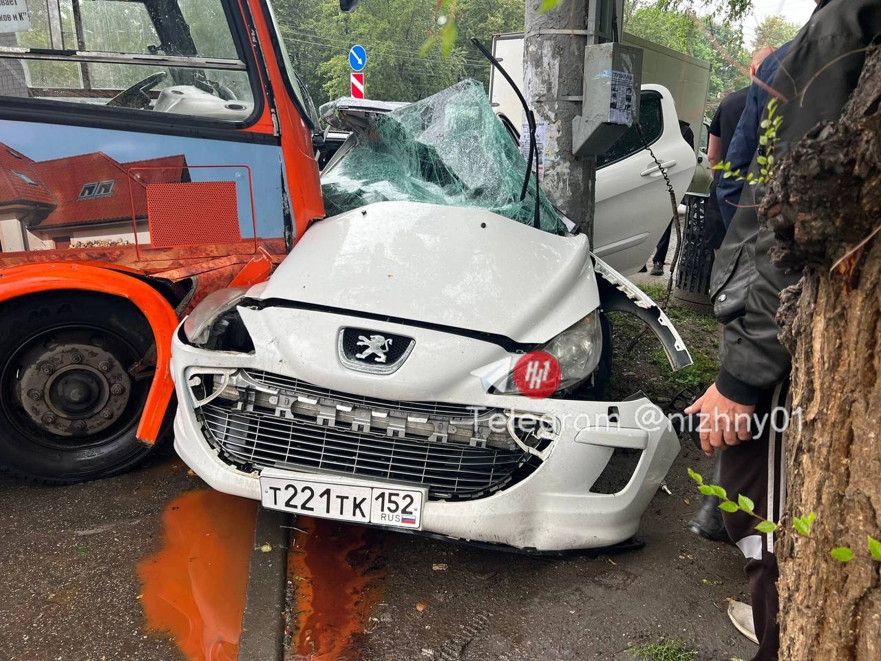 Три человека пострадали в ДТП с маршруткой на проспекте Героев в Нижнем  Новгороде от 11 июля 2023 года | Нижегородская правда