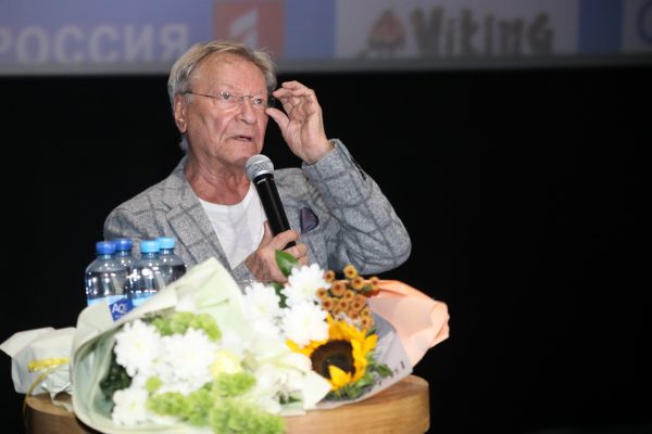 Сергей Шакуров презентовал в Нижнем Новгороде фильм «За Палыча!», где сыграл главную роль