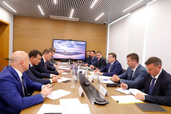 Глеб Никитин провел рабочую встречу с гендиректором Почты России Михаилом Волковым