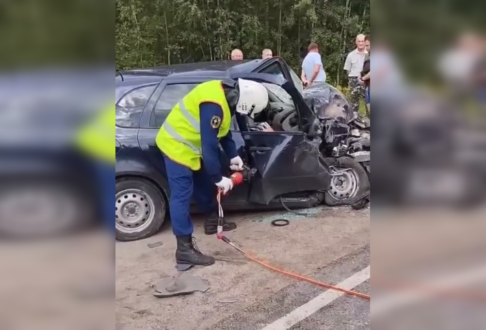 Появились подробности лобового ДТП на Бору, в котором погибла женщина