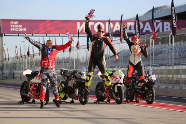 Нижегородские гонщики завоевали три кубка на третьем этапе Чемпионата России LAVR Motoring
