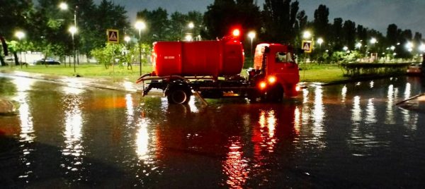 Почти 35 тысяч кубометров воды откачали с улиц Нижнего Новгорода после ливней