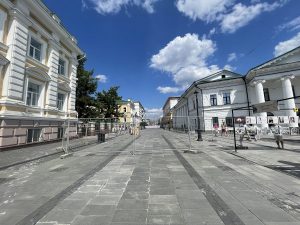 Ремонт начался на Большой Покровской и у памятника Минину