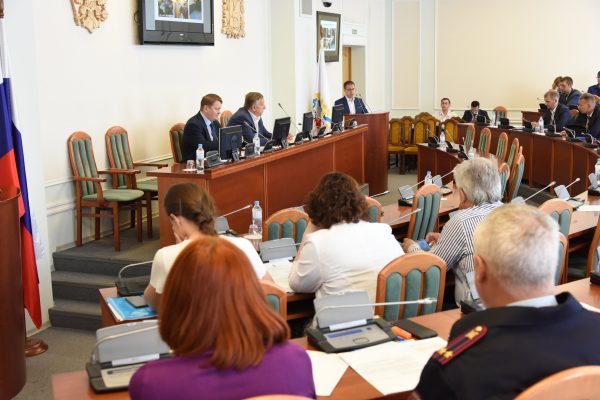 Заключены контракты на поставку в Нижний Новгород электробусов и зарядных станций к&nbsp;ним