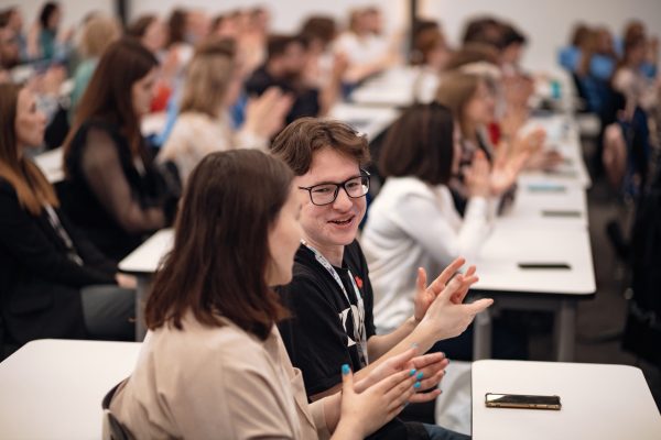 Почти 3 400 нижегородцев представят регион в новом сезоне профессионального конкурса «Флагманы образования»