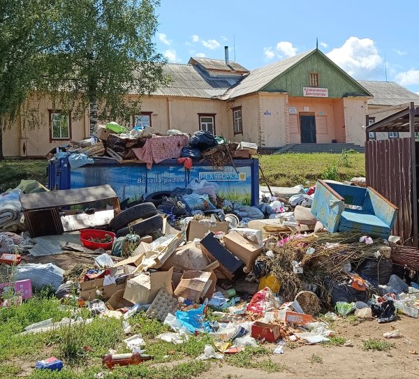 24 акта о несвоевременной уборке мусора составили в Воскресенском округе