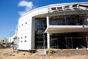 Отделка фасада и замена коммуникаций завершена на 95% в нижегородском планетарии