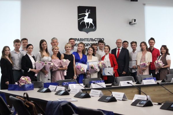 Артистов Нижегородского Камерного музыкального театра наградили за участие в Днях культуры Нижегородской области в&nbsp;Сирии