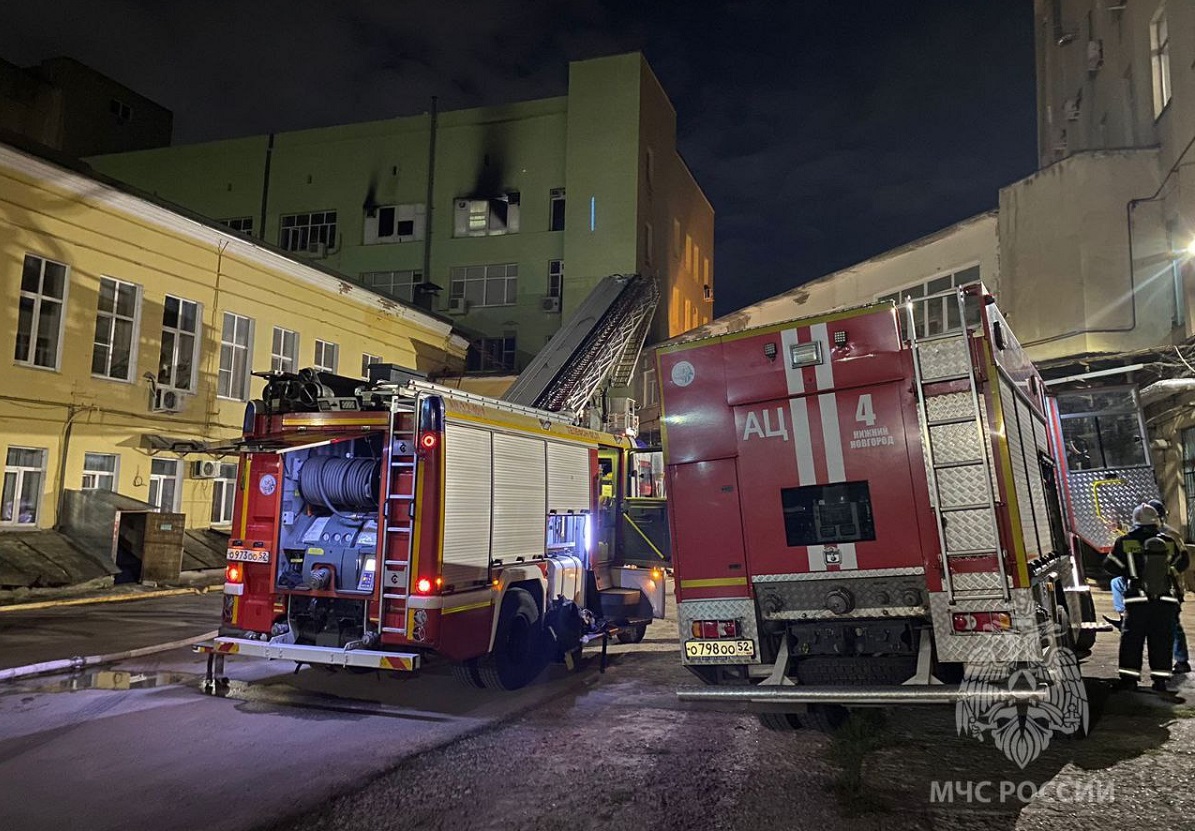В Нижнем Новгороде ликвидировали пожар в учебном классе Института прикладной физики