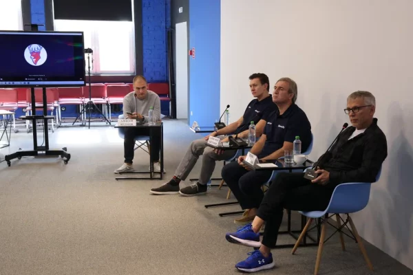 Руководители и главный тренер «Торпедо» рассказали о задачах и планах хоккейного клуба