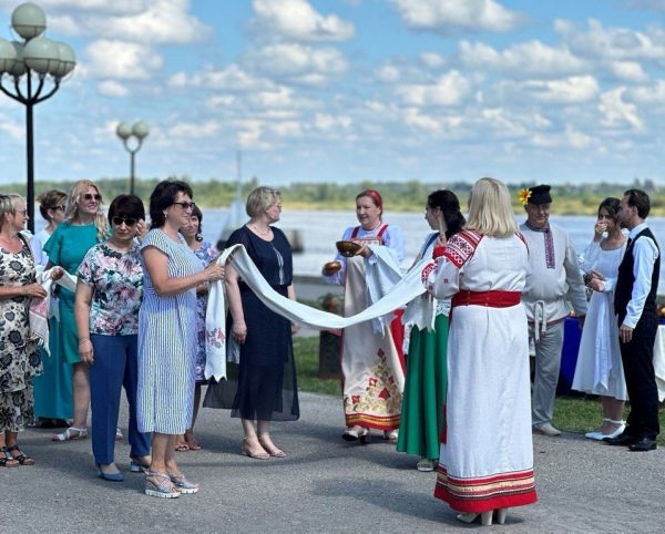 В нижегородском ЗАГСе рассказали, как провести церемонию бракосочетания в народных традициях