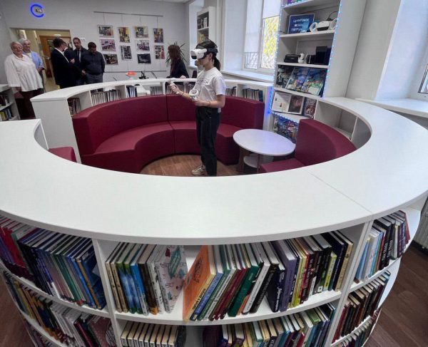 Центральную детскую библиотеку открыли после ремонта в Богородске