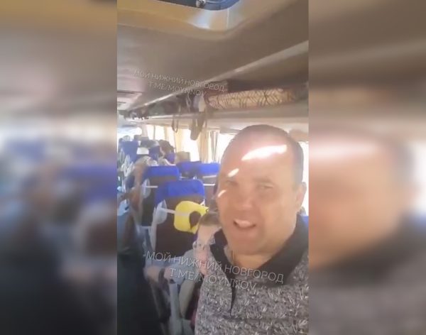 45 нижегородских туристов застряли на трассе на пути из Геленджика
