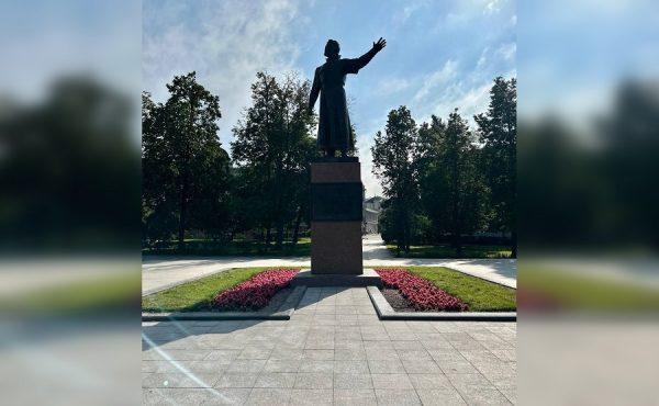 Ремонтные работы у памятника Минину в Нижнем Новгороде завершились в срок