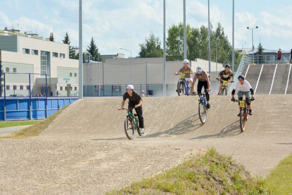 Первая в Нижнем Новгороде ВМХ-трасса для велоспорта открылась в спортивной школе «Чайка»