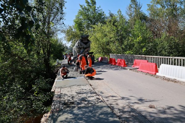 В Нижнем Новгороде восстанавливают два автодорожных моста у детской больницы «Айболит»