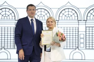Глеб Никитин наградил предприятия, чья продукция попала в «Золотую сотню» лучших товаров России