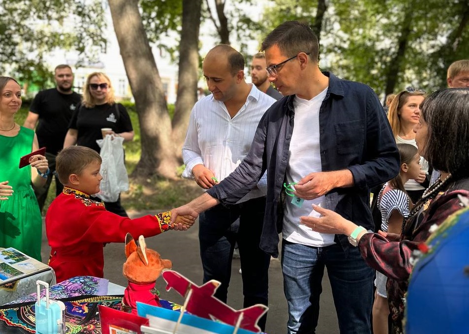 Ярмарка национальных культур «Дружный Нижний» открылась в День города в детском парке Свердлова
