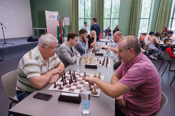 Более 50 шахматистов разных стран сразились в межнациональном турнире в Нижнем Новгороде