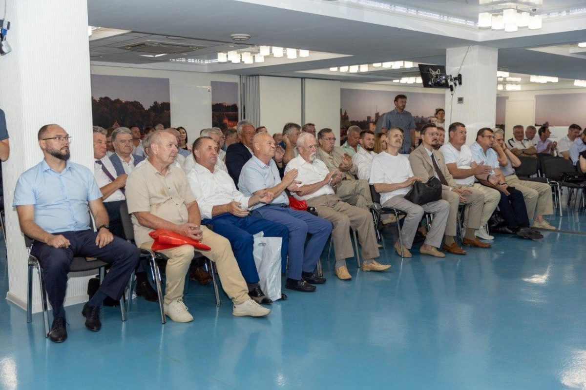 Более 70 наград вручили нижегородским строителям в преддверии профессионального праздника