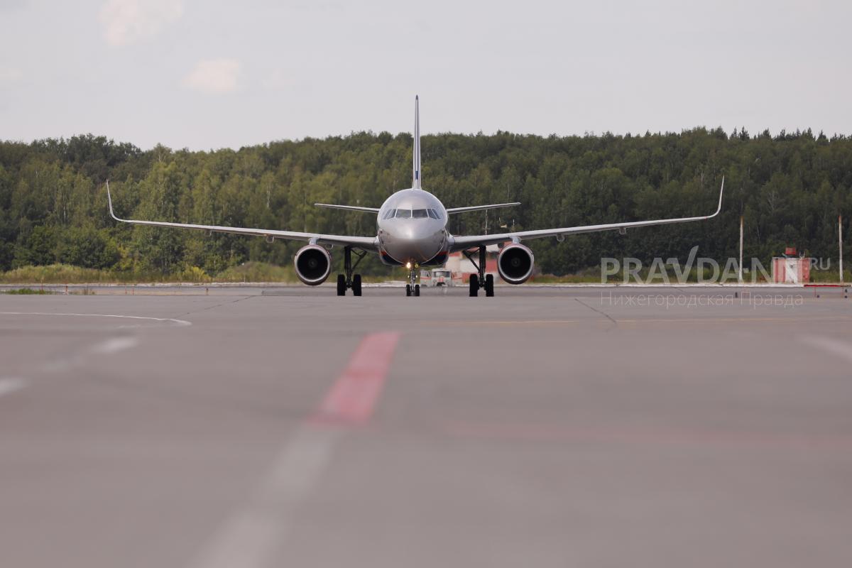 Восемь самолетов направили в нижегородский аэропорт из Москвы