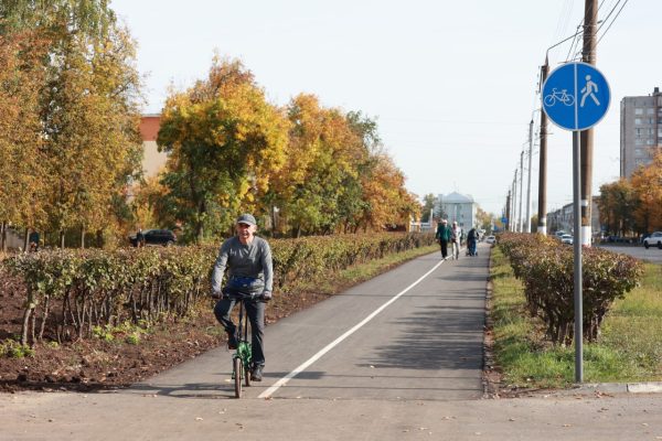 В Дзержинске выделено больше 4 километров велодорожек