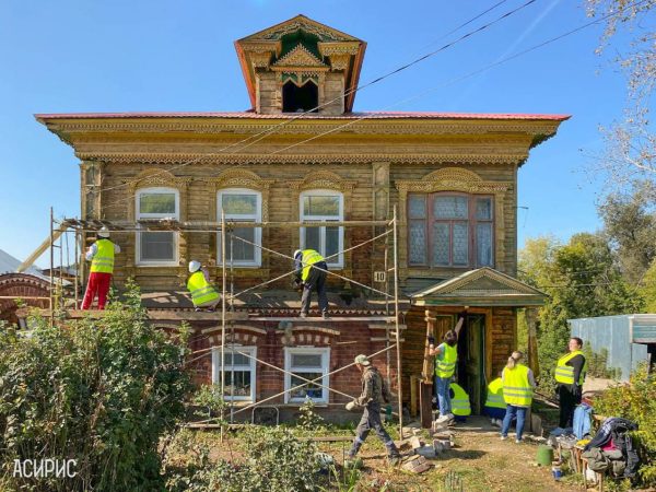 Волонтеры отреставрируют дом крестьян Подлесовых в селе Спасское к середине октября