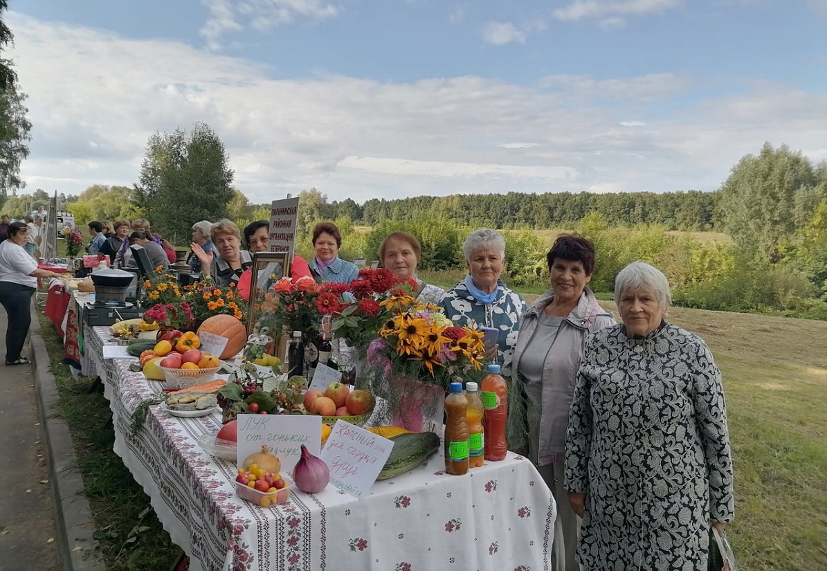 Ветераны Пильны порадовали земляков в день рождения поселка