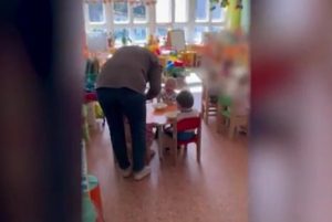 Полицейские проверяют историю с избиением ребенка в детском саду на Автозаводе