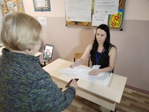 На выборах для глухих и слабослышащих избирателей работал пункт удаленного сурдоперевода