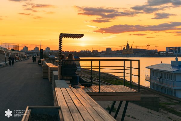 Балконы, амфитеатры и новые лестницы появились на Нижневолжской набережной