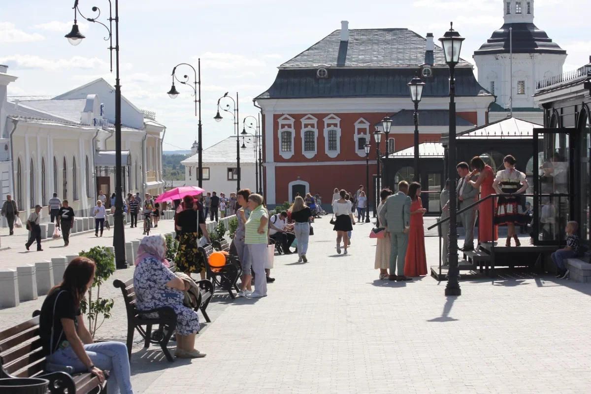В Арзамасе на День города открыли обновленную улицу Карла Маркса