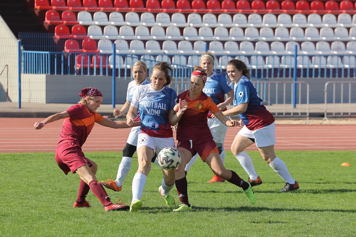 Пятый этап Суперкубка футбольных мам прошел в Нижнем Новгороде
