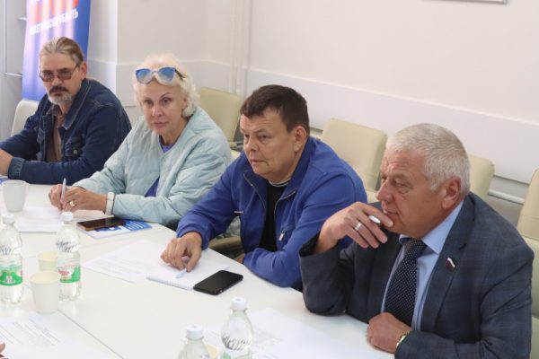 Владимир Тарасов провел заседание круглого стола по организации Спартакиады пенсионеров