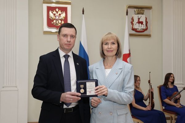 Лучших нижегородских ревизоров наградили почетными медалями и благодарностями главы город