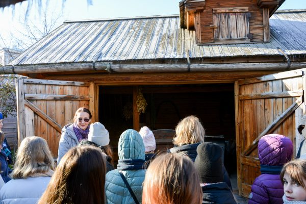 72 школьника, победителя и призера конкурсов стали участниками проекта «Посмотри на Нижний»